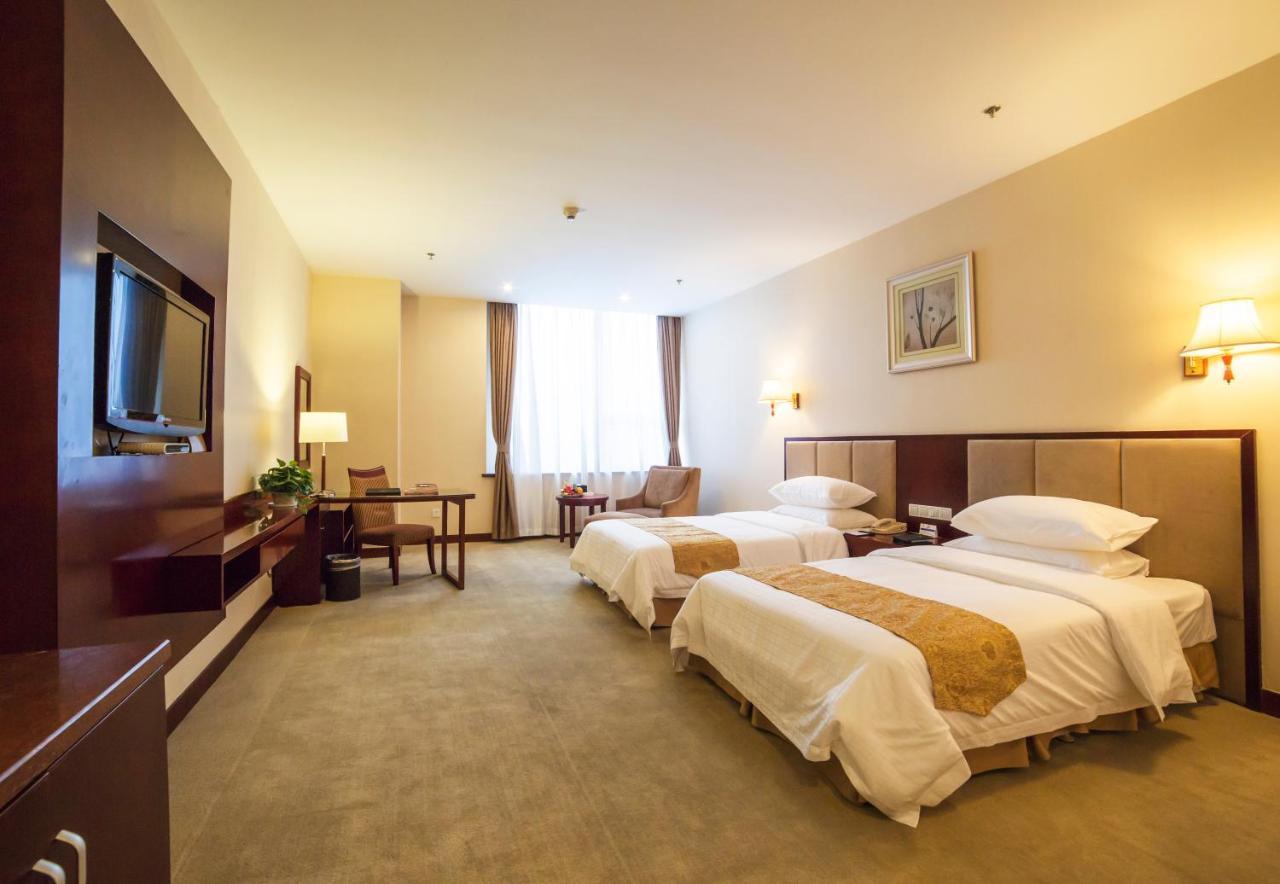 Panda Jinling Grand Hotel Нанкин Екстериор снимка