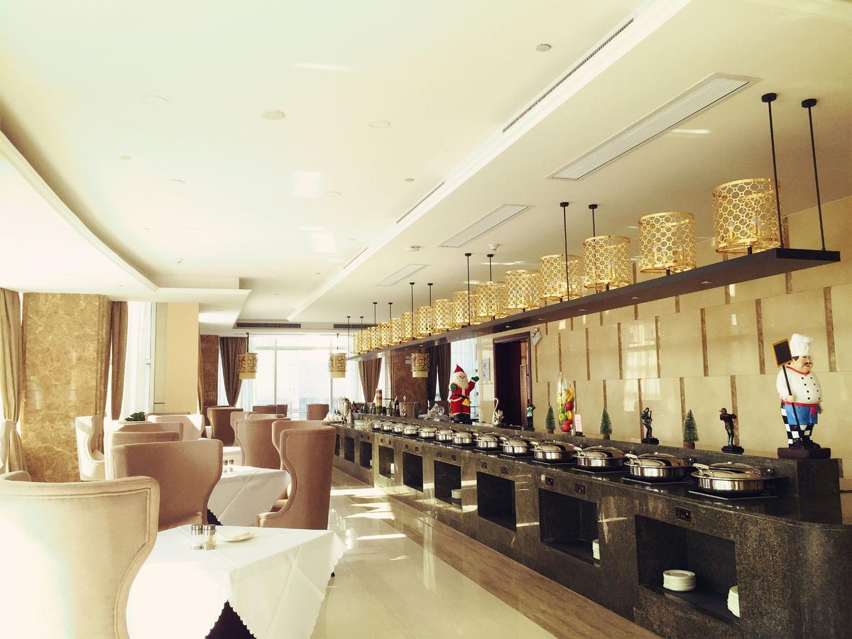 Panda Jinling Grand Hotel Нанкин Екстериор снимка